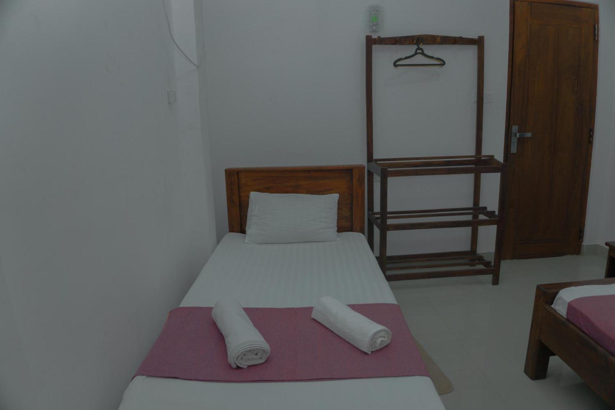 Wilpattu Restaurant & Guest House Pahala Maragahawewa Exterior foto