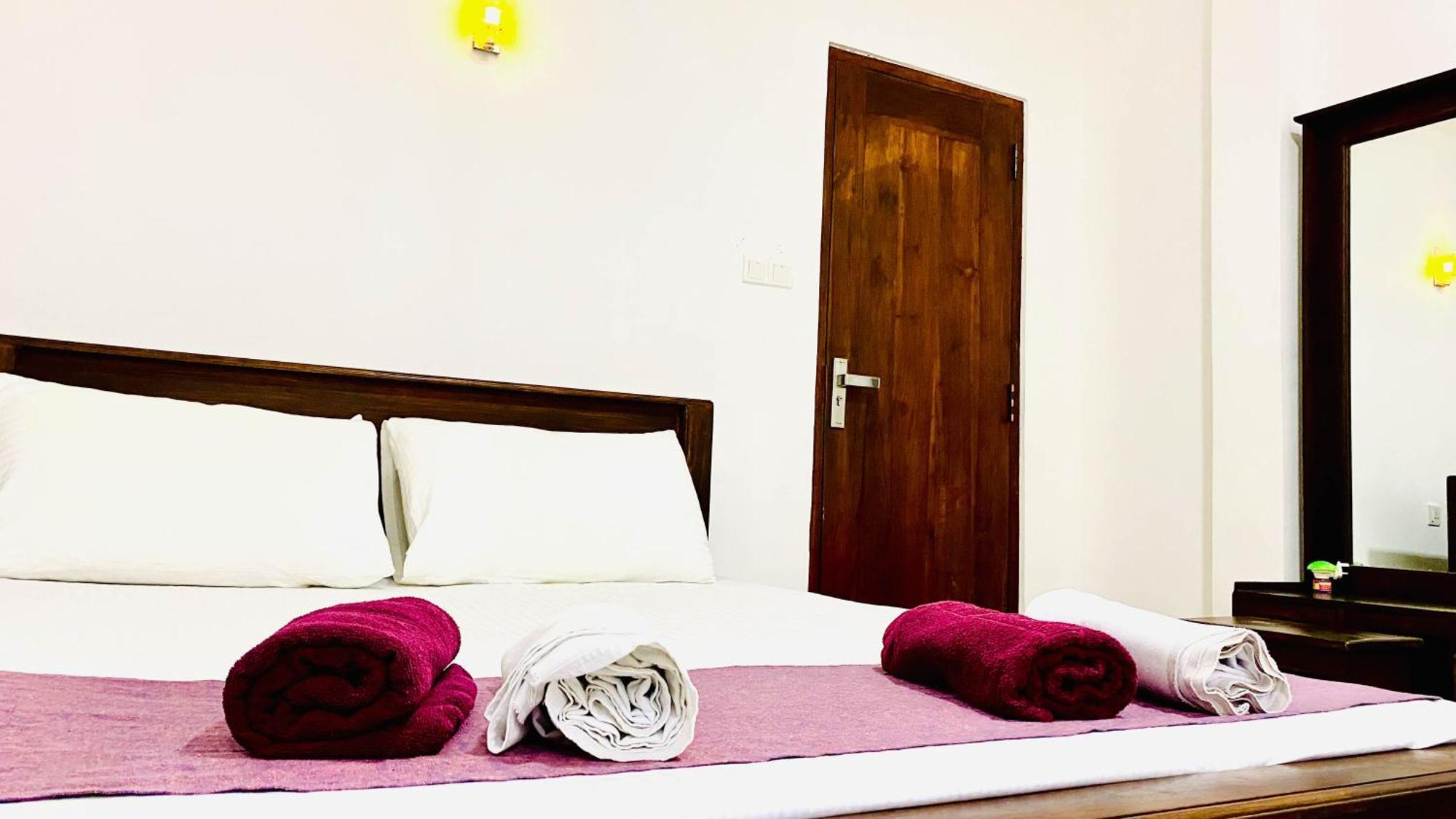 Wilpattu Restaurant & Guest House Pahala Maragahawewa Exterior foto